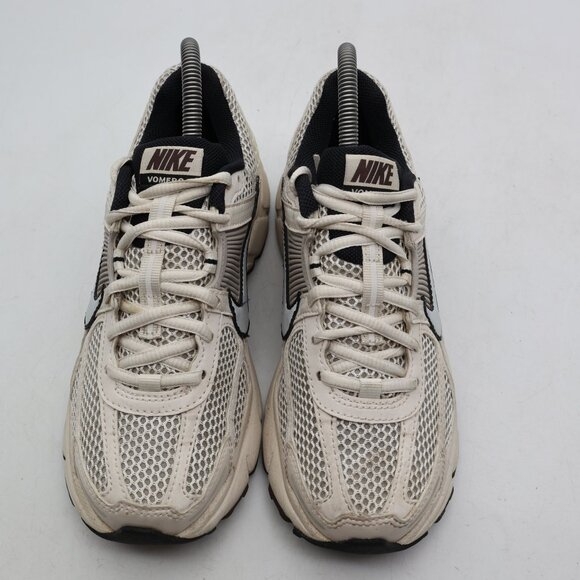 Nike Air Zoom Vomero 5 Phantom Women’s Size 6.5 White Brown Grey FJ2028-001 - Picture 2 of 10